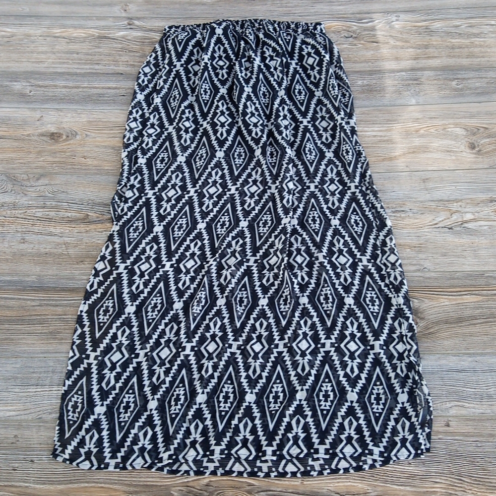 Boho Patterned Lightweight Sheer Long Flowy Lined… - image 8